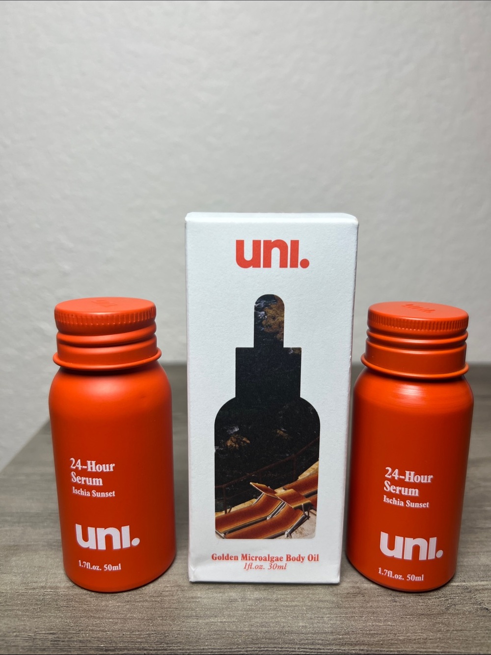 Uni 24 Hour Serum & Golden Microalgae Body Oil Bundle